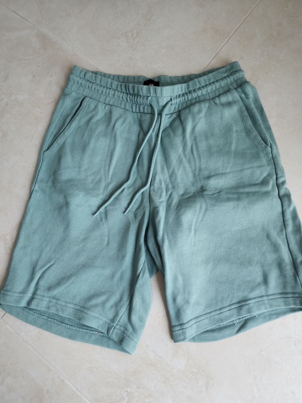 H&M Men's Drawstring Athletic Shorts in Sage